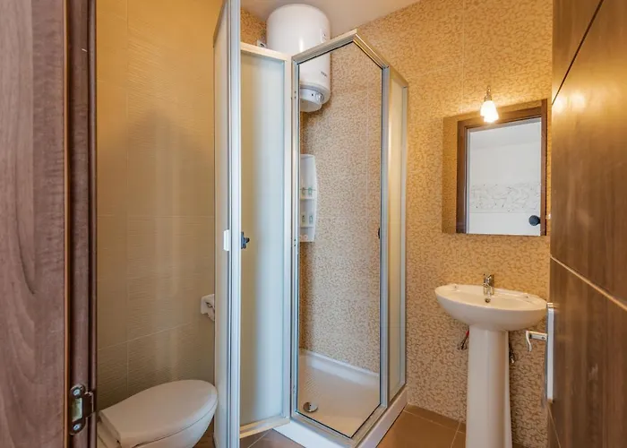 Penthouse With Seaview Terrace St. Paul's Bay