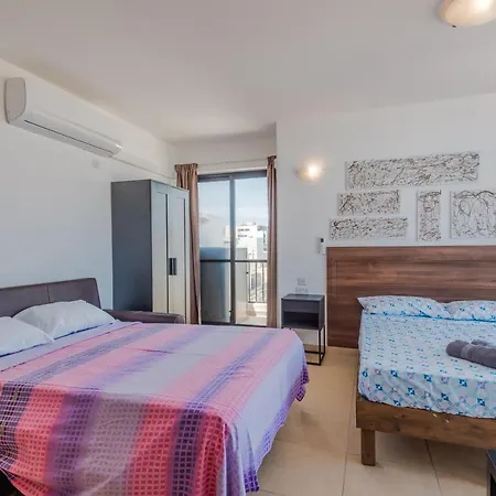 Penthouse With Seaview Terrace *