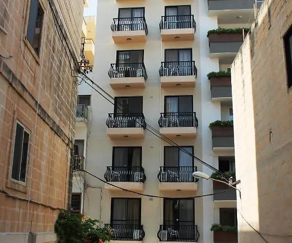 Penthouse With Seaview Terrace Apartament