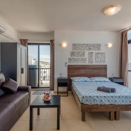 Penthouse With Seaview Terrace